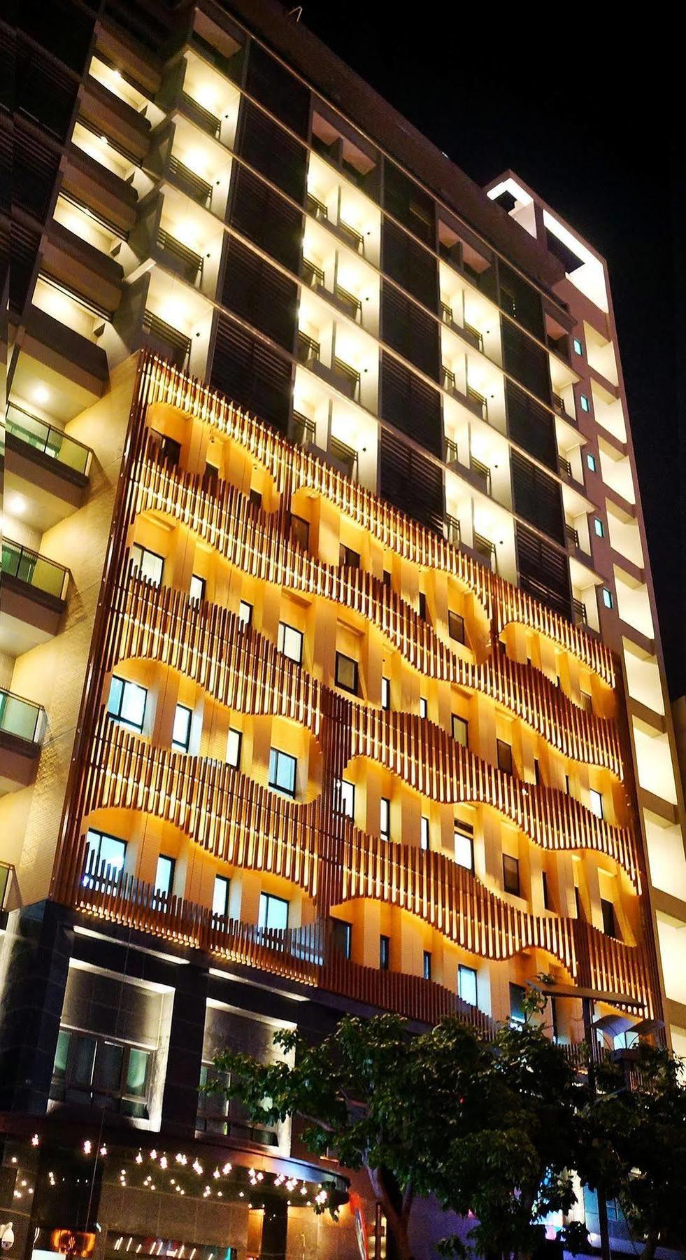Royal Beitou Khách sạn 5*